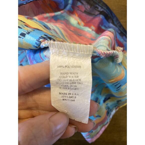 LAPIS Women's Asymettrical Colorful‎ Long Line Sleeveless Blouse Satin Artsy M - Picture 6 of 7